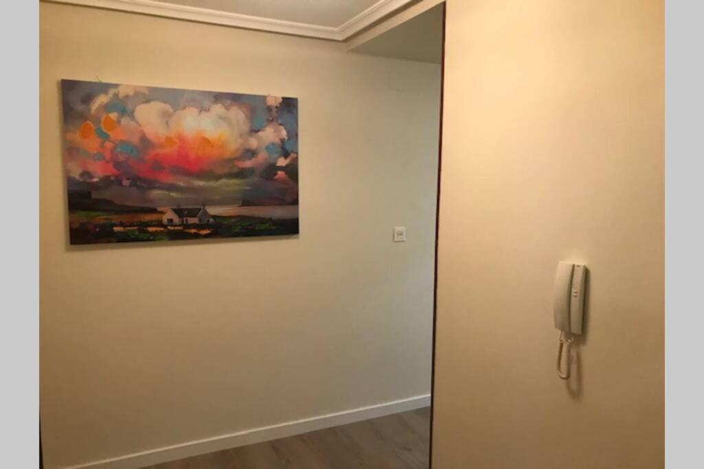Fantastico Piso En Primera Linea De Playa Gijón Exterior foto